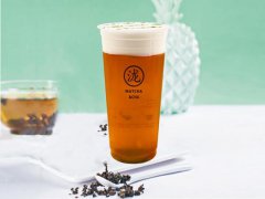 <b>黑瀧堂奶茶加盟給您到來全新的創(chuàng)業(yè)商機</b>